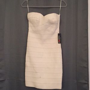 Cream scalloped bandage dress